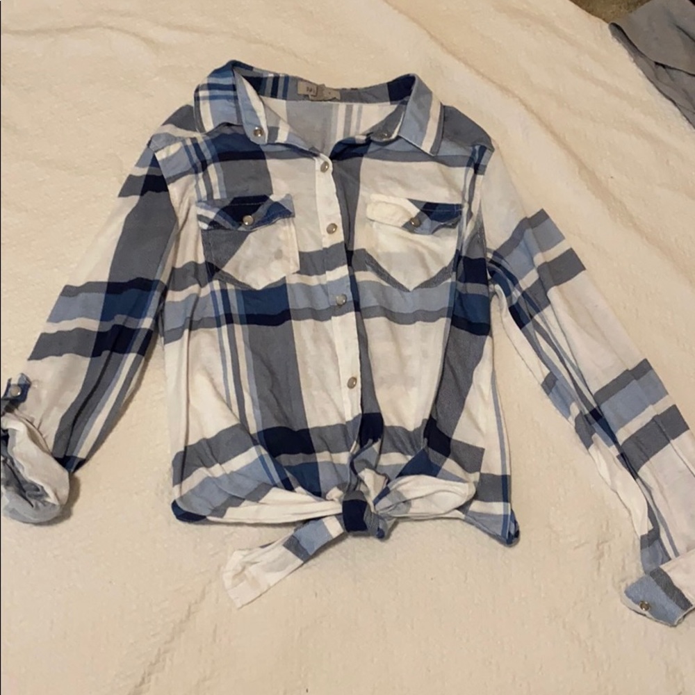 Plaid top